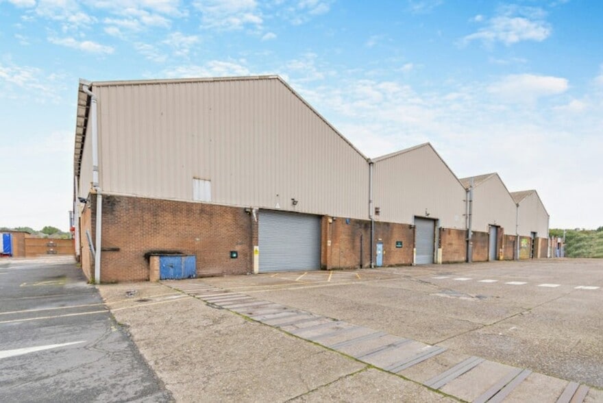 Park Rd, Nottingham for lease - Building Photo - Image 2 of 4