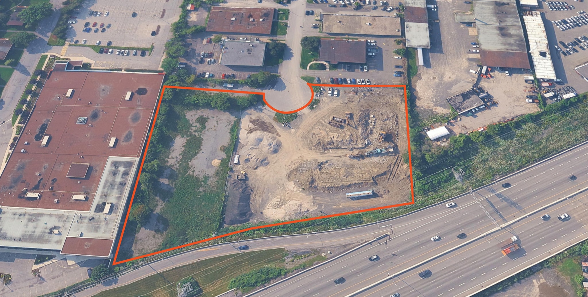 864 Lady Ellen Pl, Ottawa, ON for lease Building Photo- Image 1 of 2