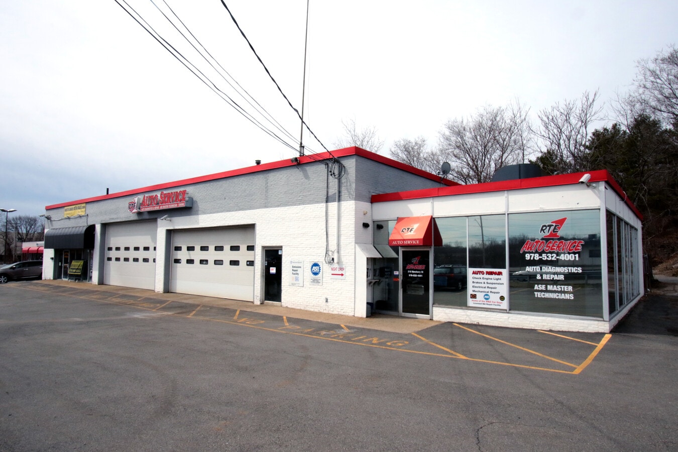 218 Newbury St, Peabody, MA 01960