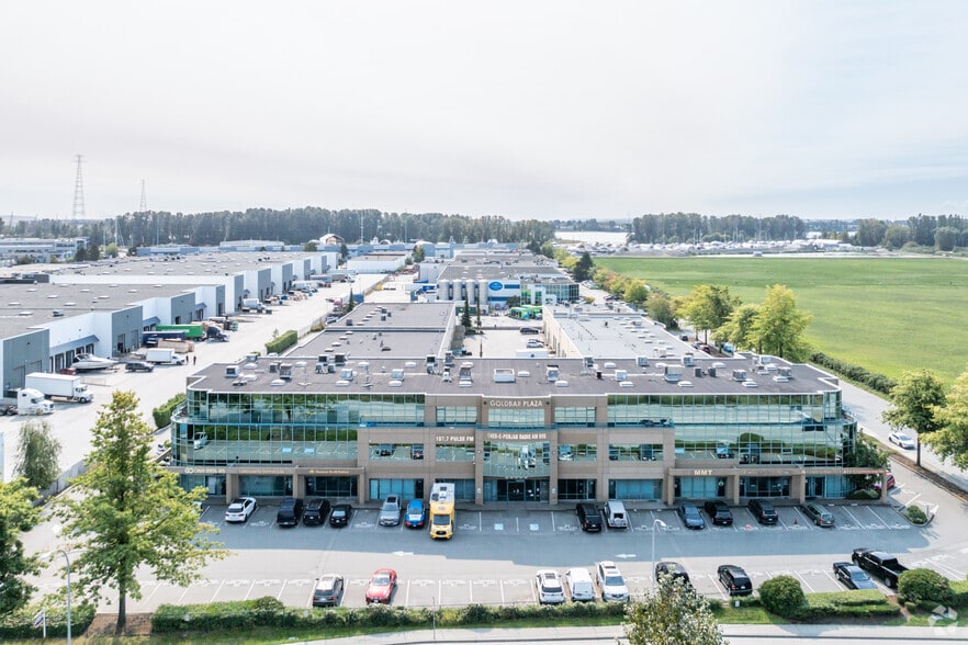 20800 Westminster Hwy, Richmond, BC for lease - Aerial - Image 3 of 11
