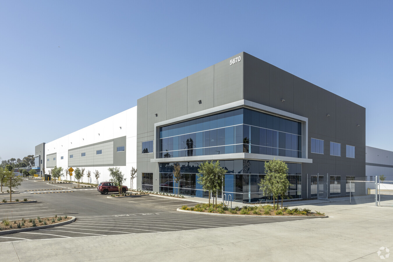 5670 Kearny Mesa Rd, San Diego, CA 92111