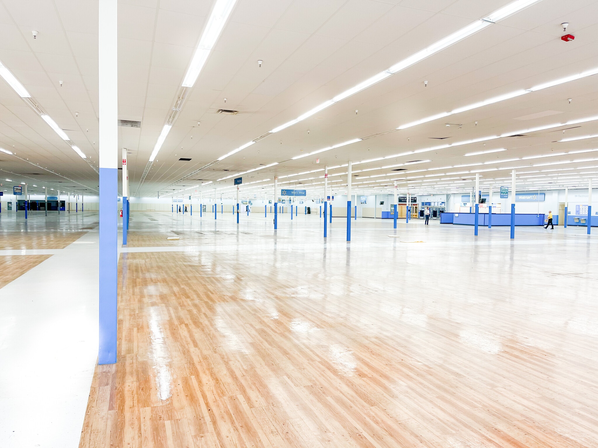 1229 NW Evangeline Trwy, Lafayette, LA for sale Interior Photo- Image 1 of 8