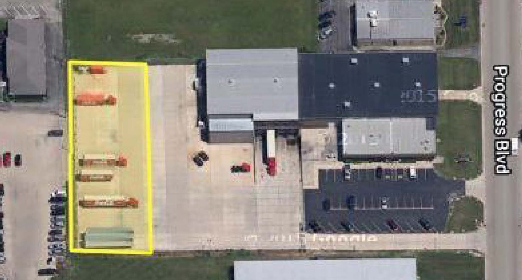3808 Progress Blvd, Peru, IL for lease Building Photo- Image 1 of 2