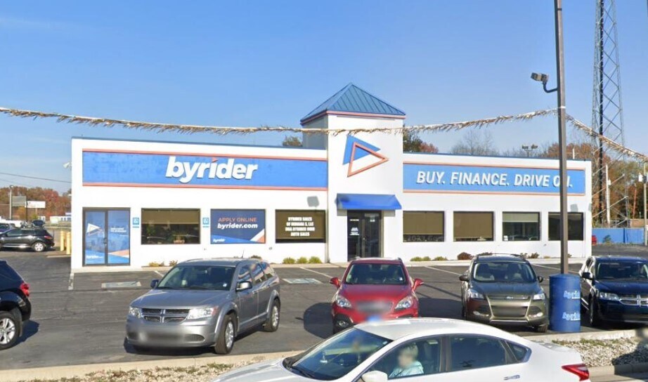 2144 Elida Rd, Lima, OH 45805