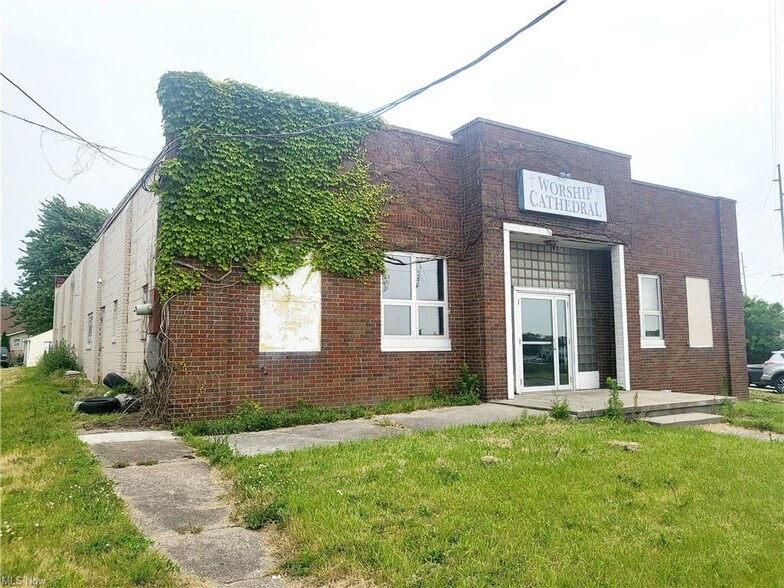 321 Colorado Ave, Lorain, OH for sale - Building Photo - Image 1 of 14