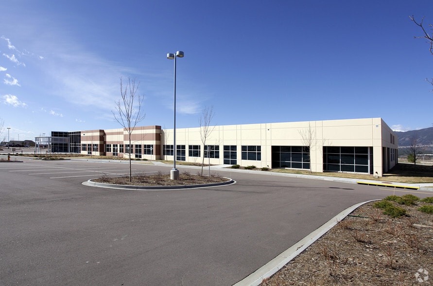 9945 Federal Dr, Colorado Springs, CO for lease - Building Photo - Image 2 of 36