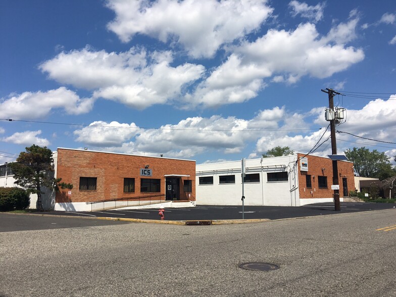 746 Gotham Pky, Carlstadt, NJ for lease - Building Photo - Image 1 of 4