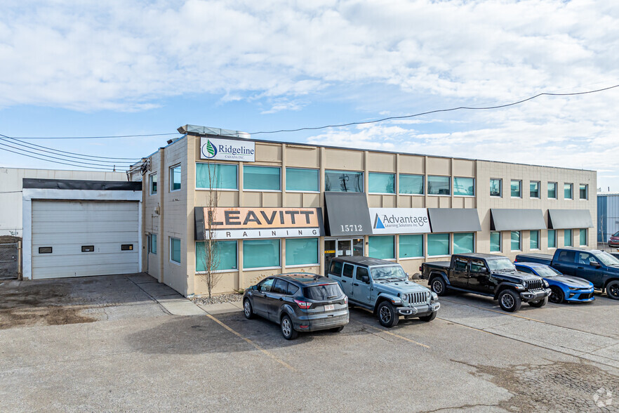 15712 112 Ave, Edmonton, AB for lease - Building Photo - Image 1 of 17