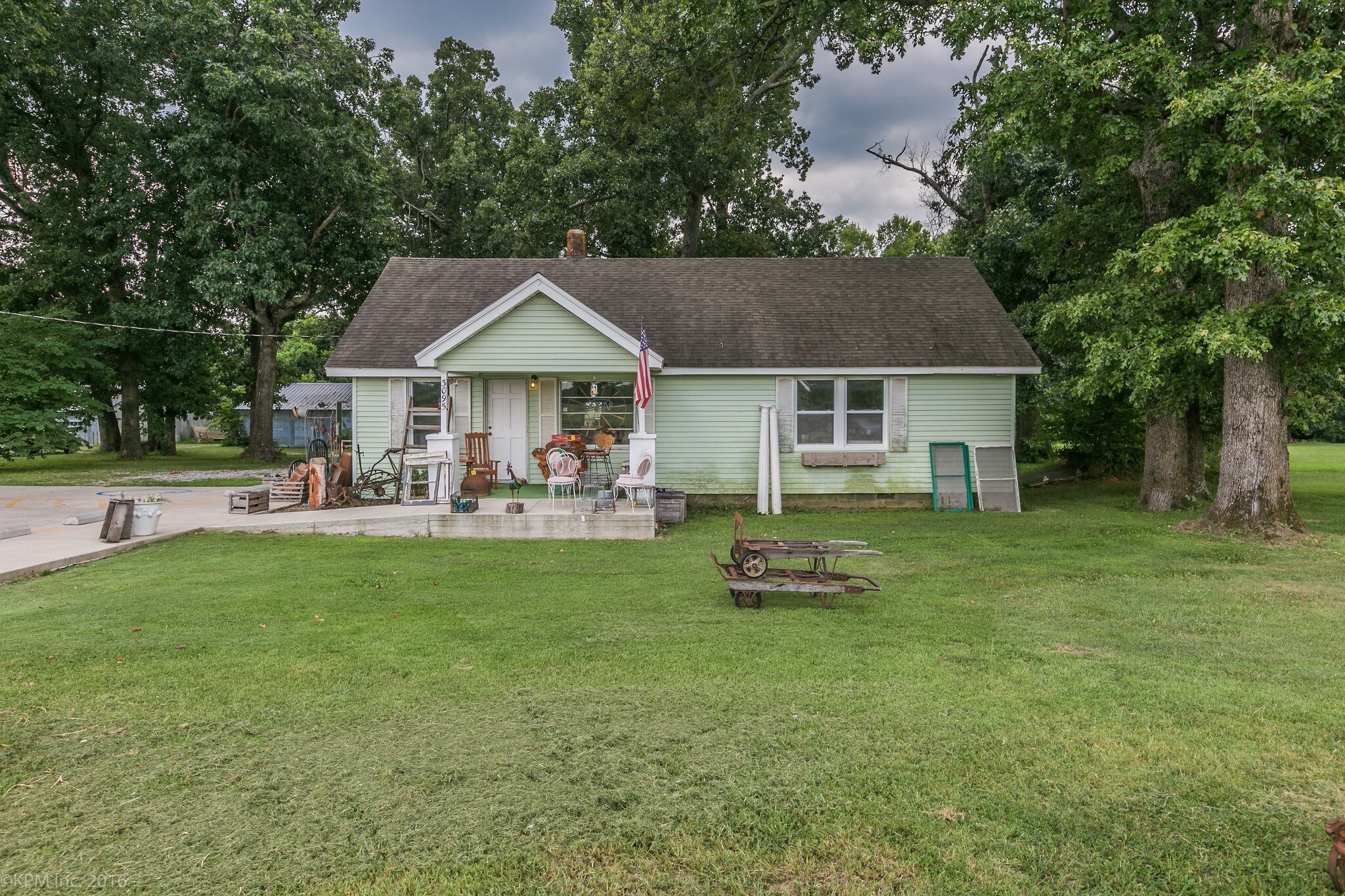 3095 Wagon Wheel Rd, Springdale, AR for sale Primary Photo- Image 1 of 1