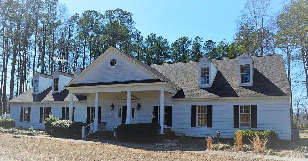 740 Jessie Dupont Memorial Hwy, Burgess, VA for sale - Building Photo - Image 1 of 1