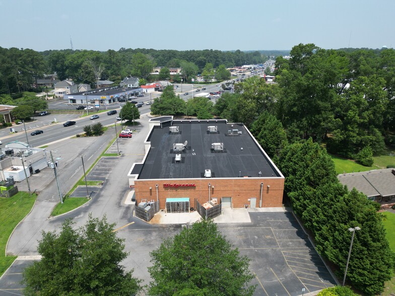 321 S Battlefield Blvd, Chesapeake, VA for sale - Building Photo - Image 2 of 4