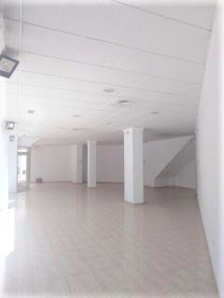 Retail in El Ejido, Almería for sale - Building Photo - Image 2 of 2