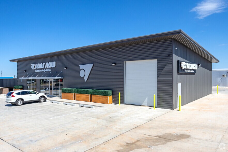 7928 Rockwell, Oklahoma City, OK 73132