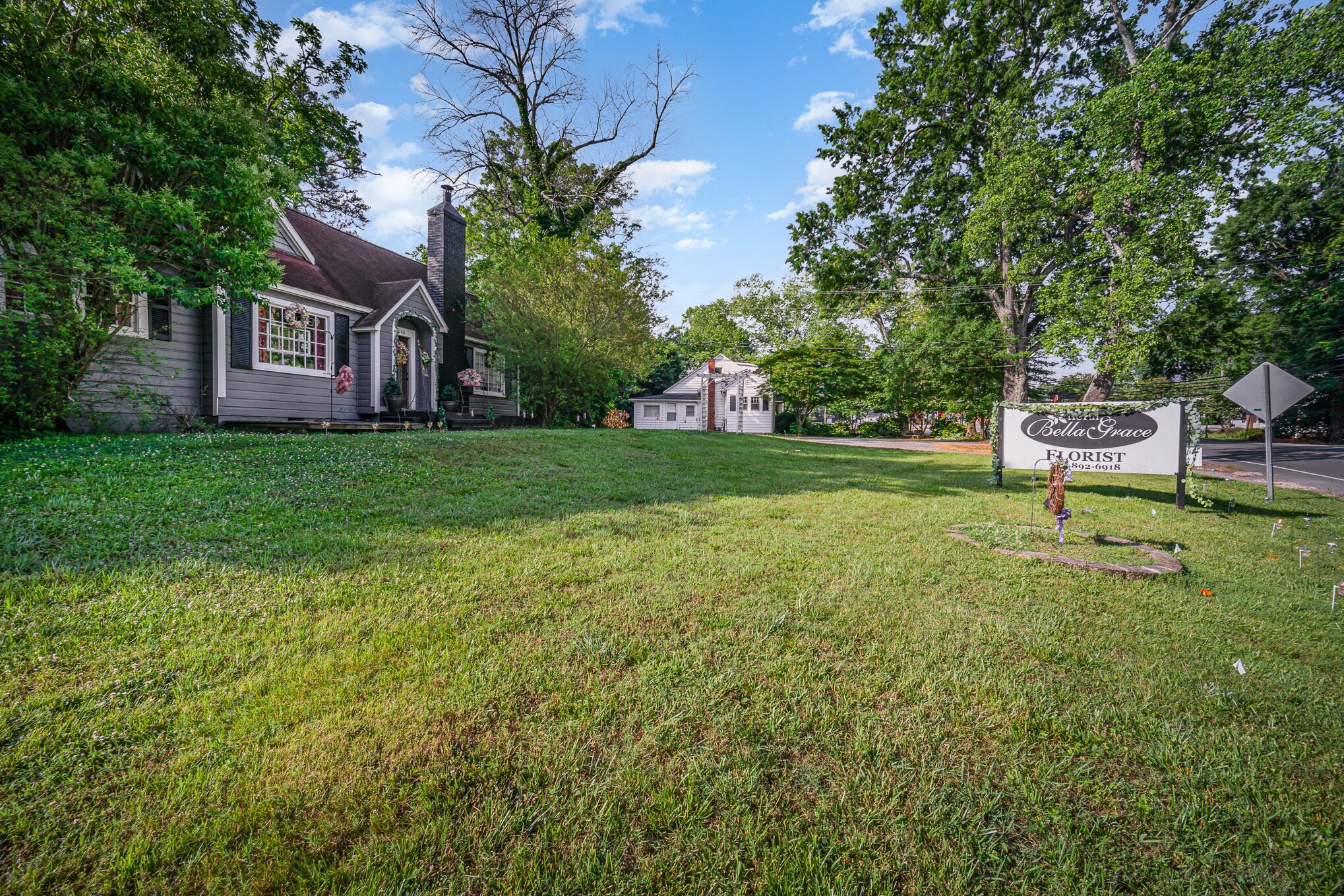 21000 N Main St, Cornelius, NC for sale Primary Photo- Image 1 of 1