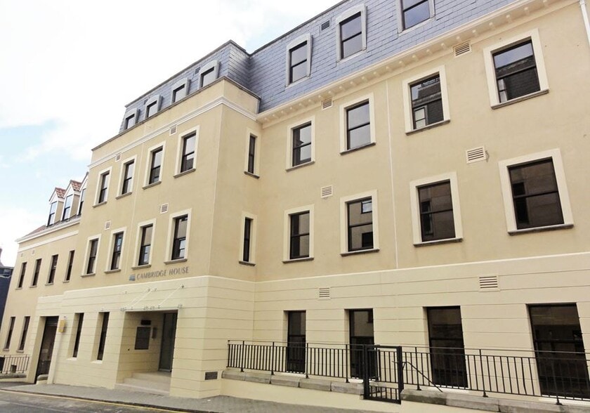 Le Truchot, Guernsey for lease - Primary Photo - Image 1 of 2