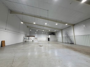 4617 Milgen Rd, Columbus, GA for lease Interior Photo- Image 2 of 3