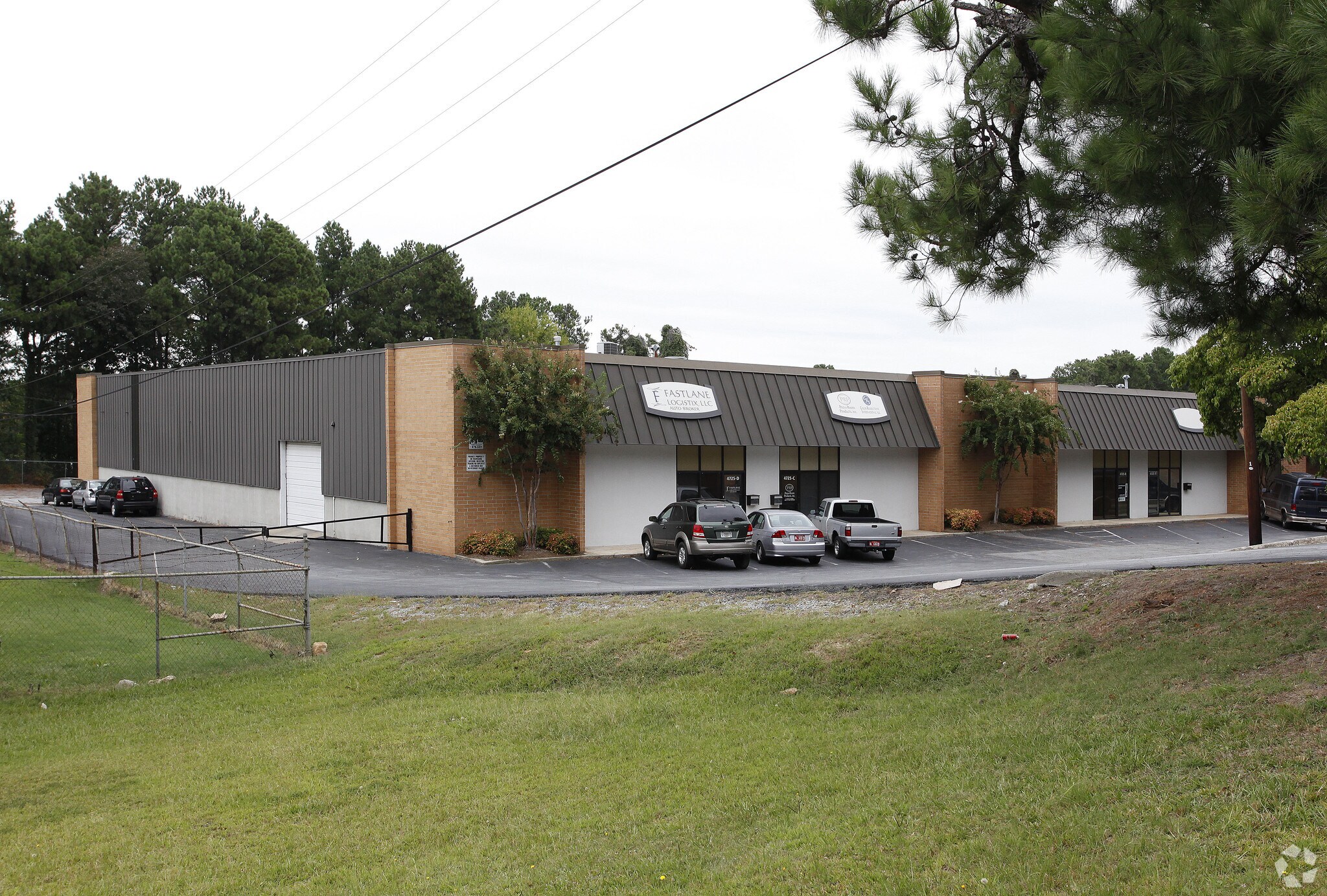 4725 Bakers Ferry Rd SW, Atlanta, GA for sale Primary Photo- Image 1 of 1