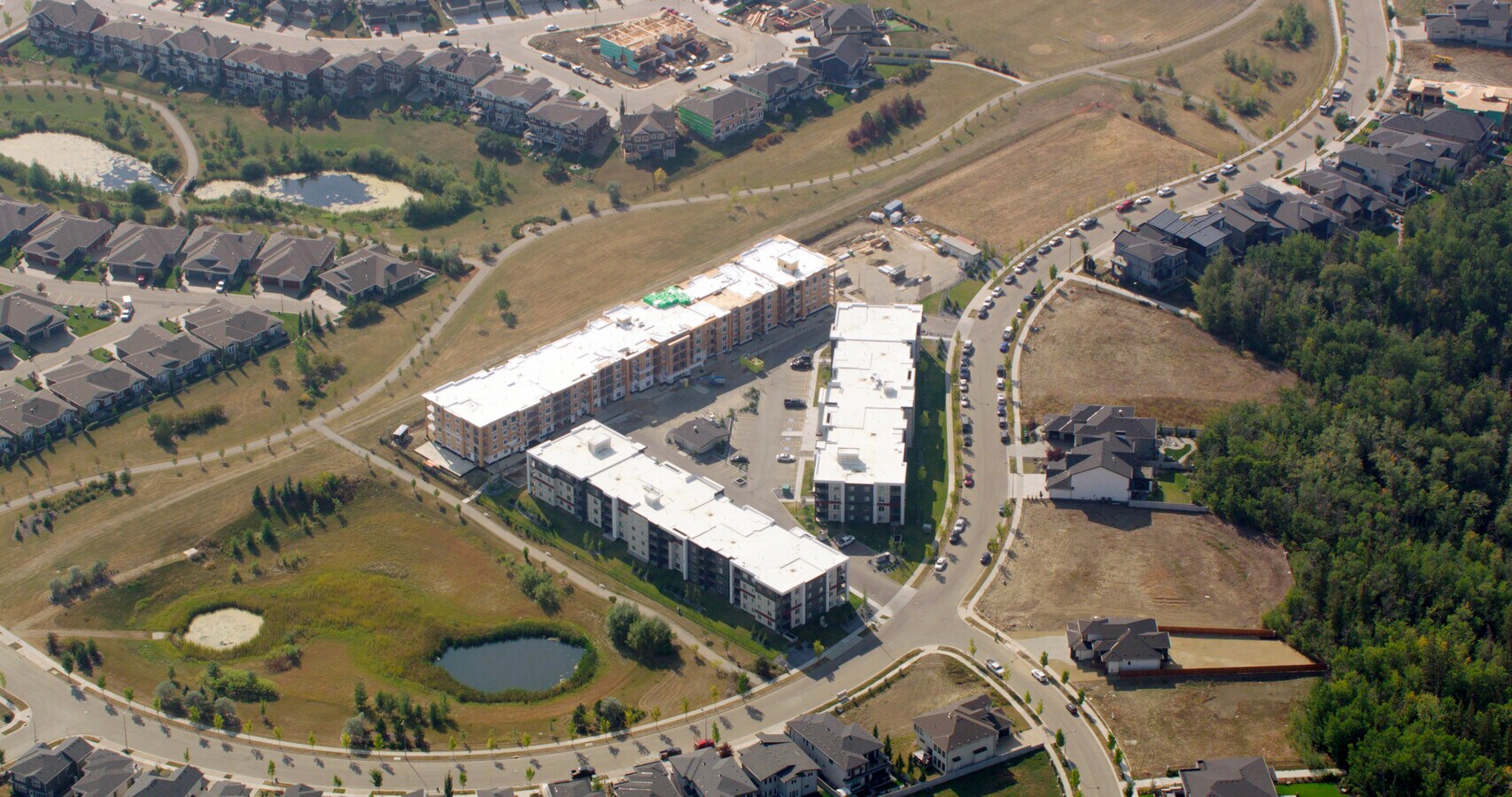 3170 Cameron Heights Way NW, Edmonton, AB T6M 0C9 - The Points at