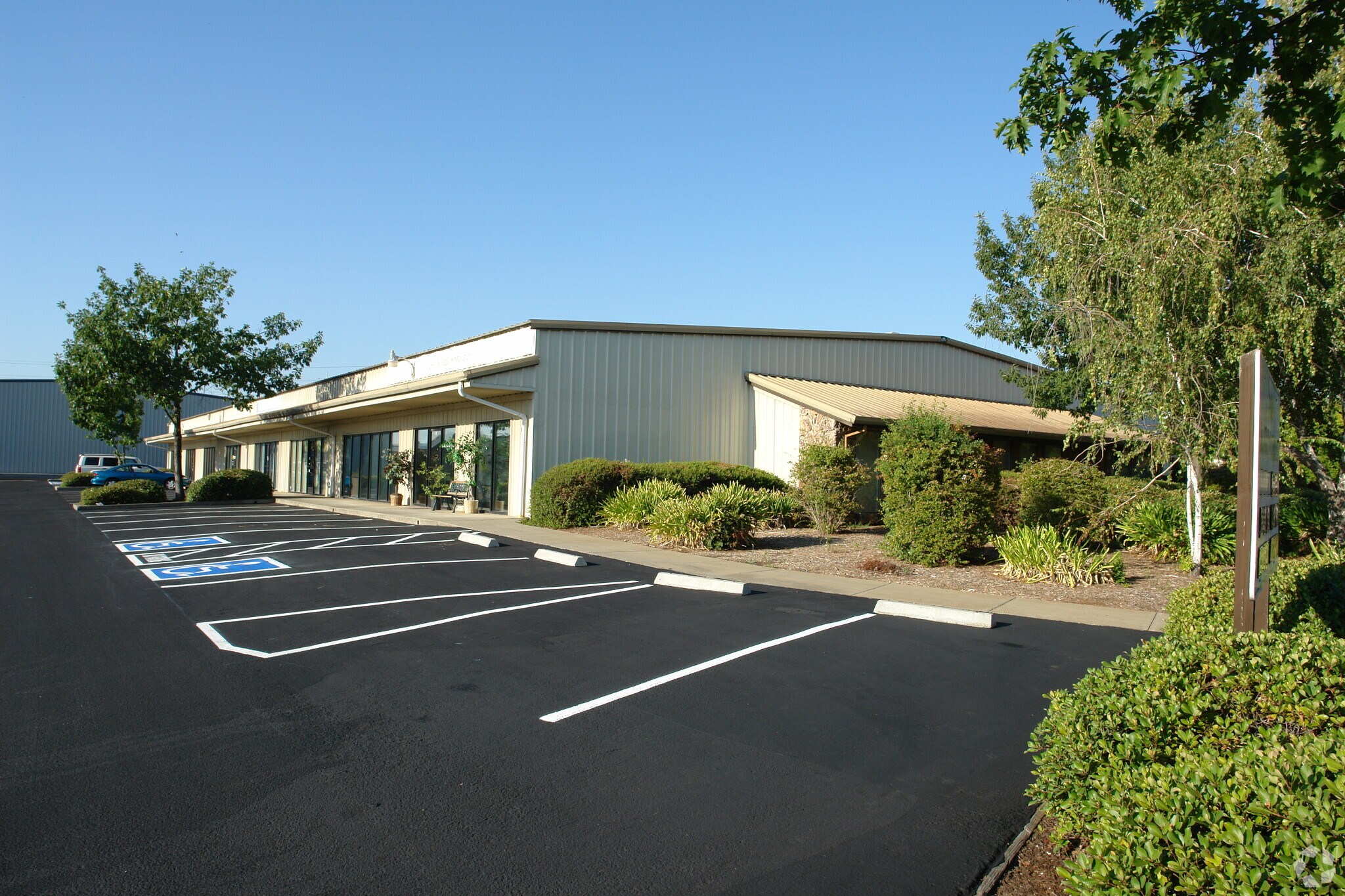 3860 Morrow Ln, Chico, CA for sale Primary Photo- Image 1 of 1