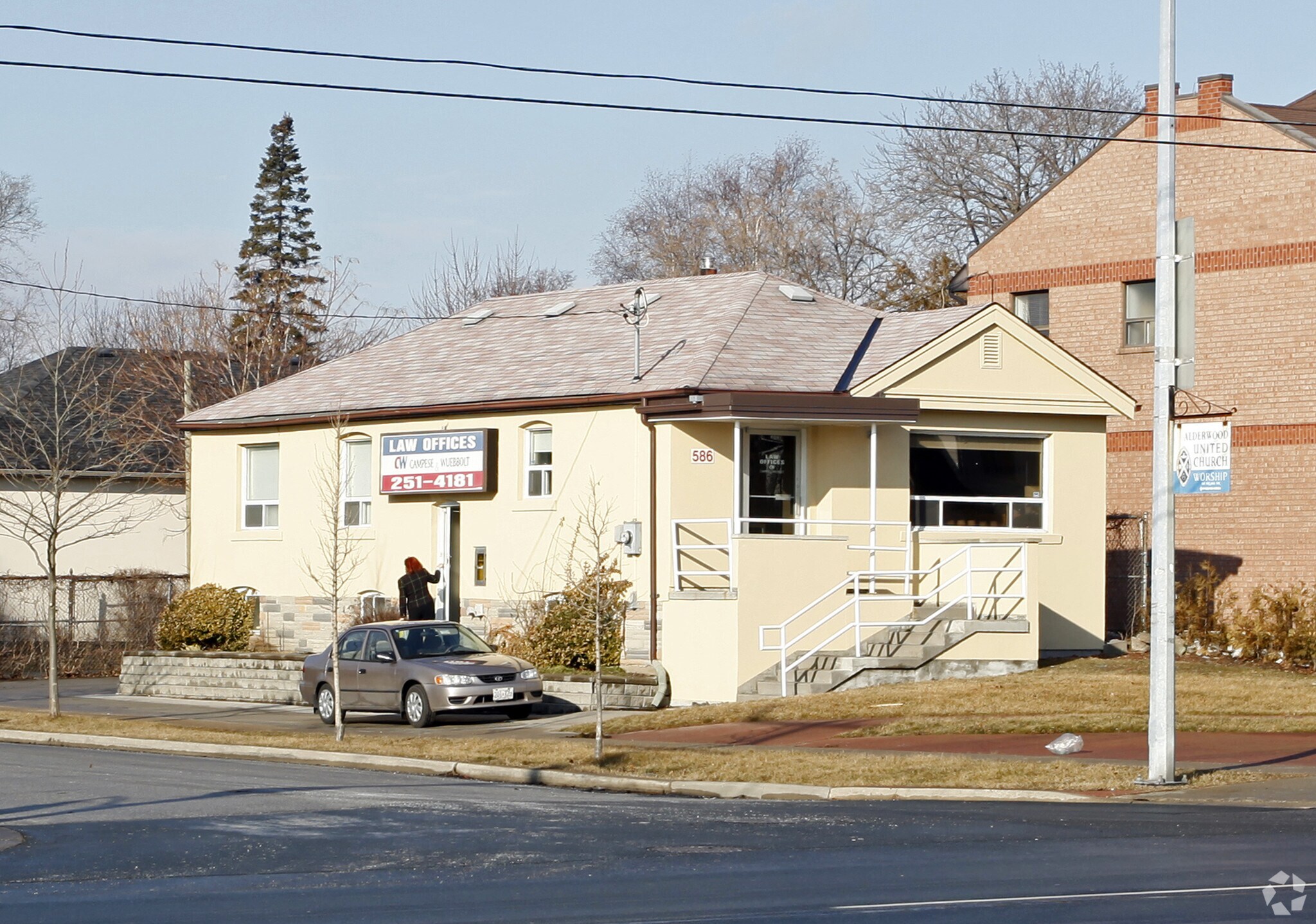 586 Browns Line, Toronto, ON for sale Primary Photo- Image 1 of 3