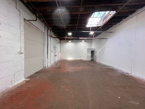 640 3rd St, Newark, NJ for lease Interior Photo- Image 1 of 11