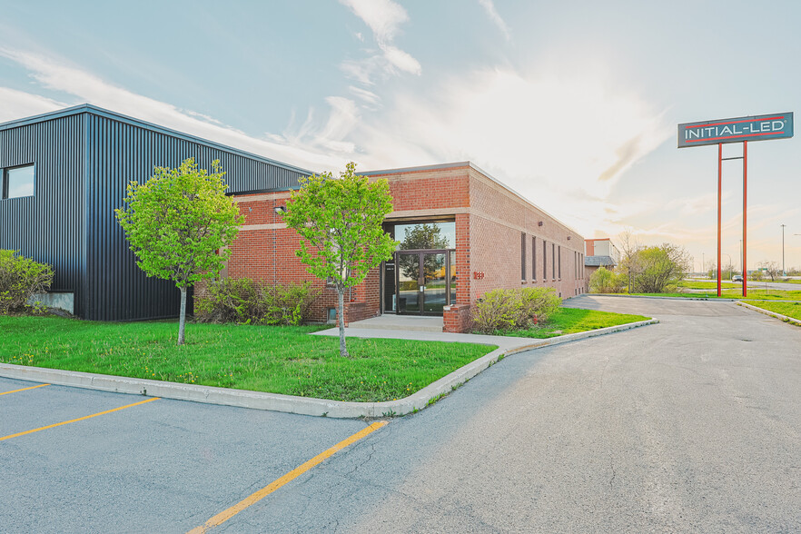 1280 Rue Nobel, Boucherville, QC for sale - Building Photo - Image 3 of 9