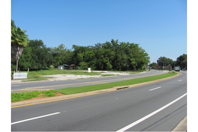 2600 S Orlando Dr, Sanford, FL for lease - Primary Photo - Image 2 of 5