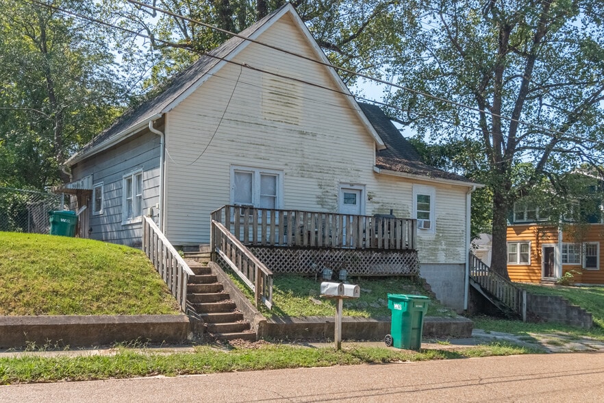 Dancy Deaderick Portfolio portfolio of 2 properties for sale on LoopNet.com - Building Photo - Image 2 of 2