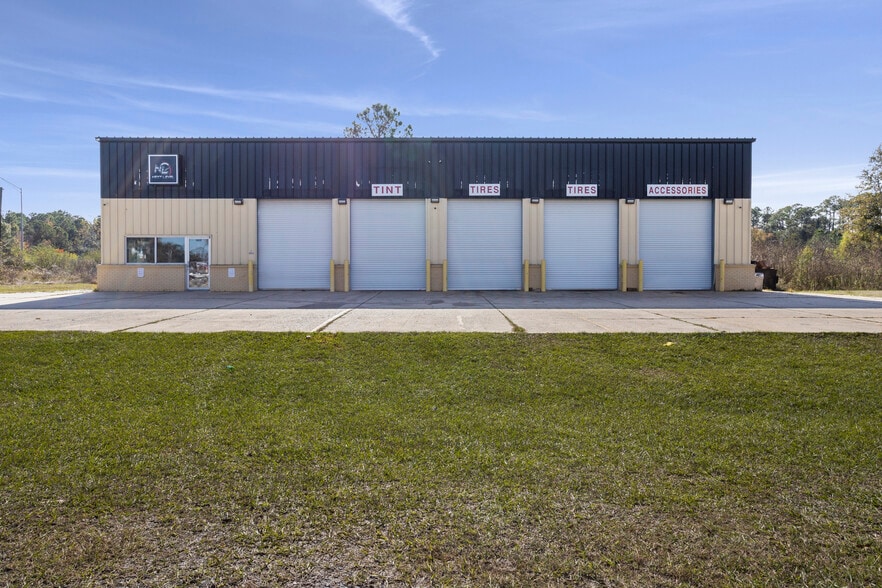 15237 Russell Blvd, Gulfport, MS for sale - Building Photo - Image 1 of 34