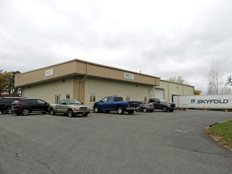 80 Montana Dr, Plattsburgh, NY for sale - Building Photo - Image 1 of 1