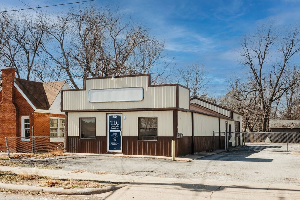 2504 Holliday Rd, Wichita Falls, TX for sale Building Photo- Image 1 of 1