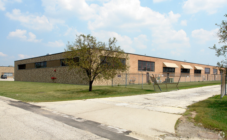 707-717 S Vermont St, Palatine, IL for lease - Building Photo - Image 2 of 4