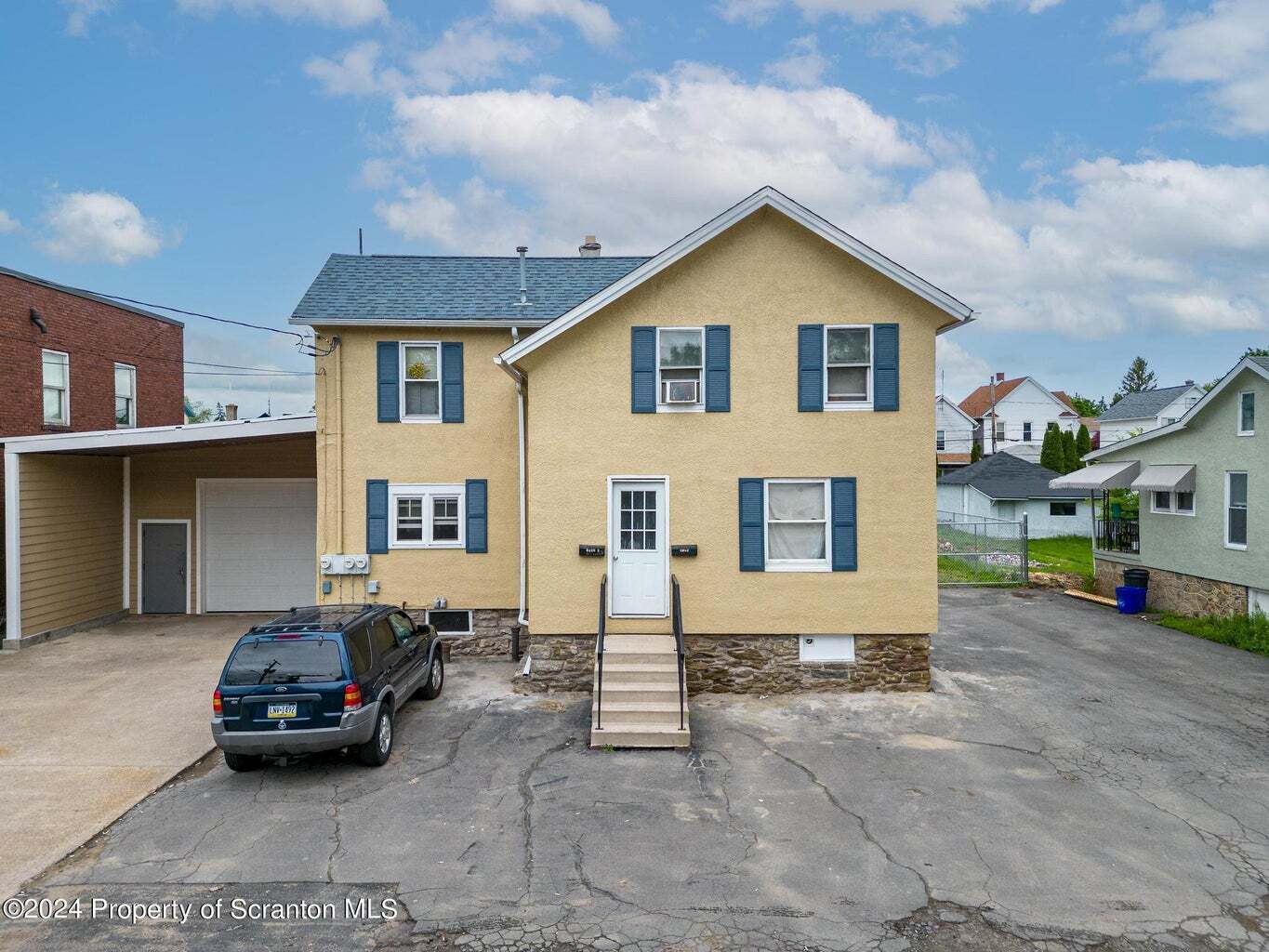 1017 Prescott Ave, Scranton, PA for sale Primary Photo- Image 1 of 1