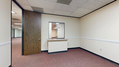 450 N Sam Houston Pky E, Houston, TX for lease Matterport 3D Scan- Image 1 of 10