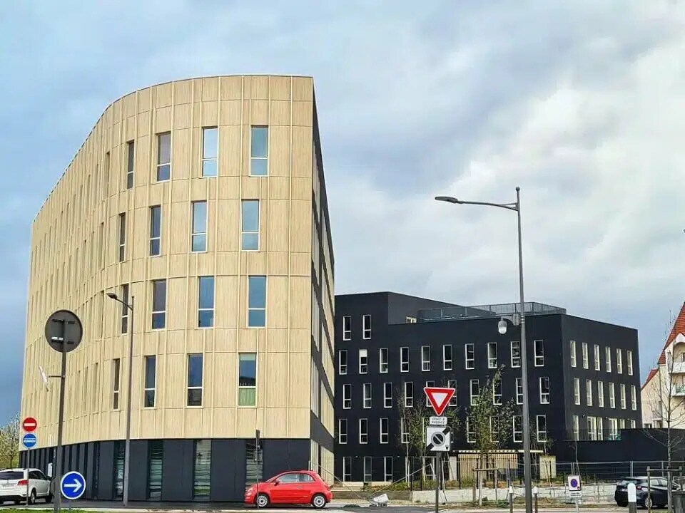 Office in Troyes for lease Building Photo- Image 1 of 6