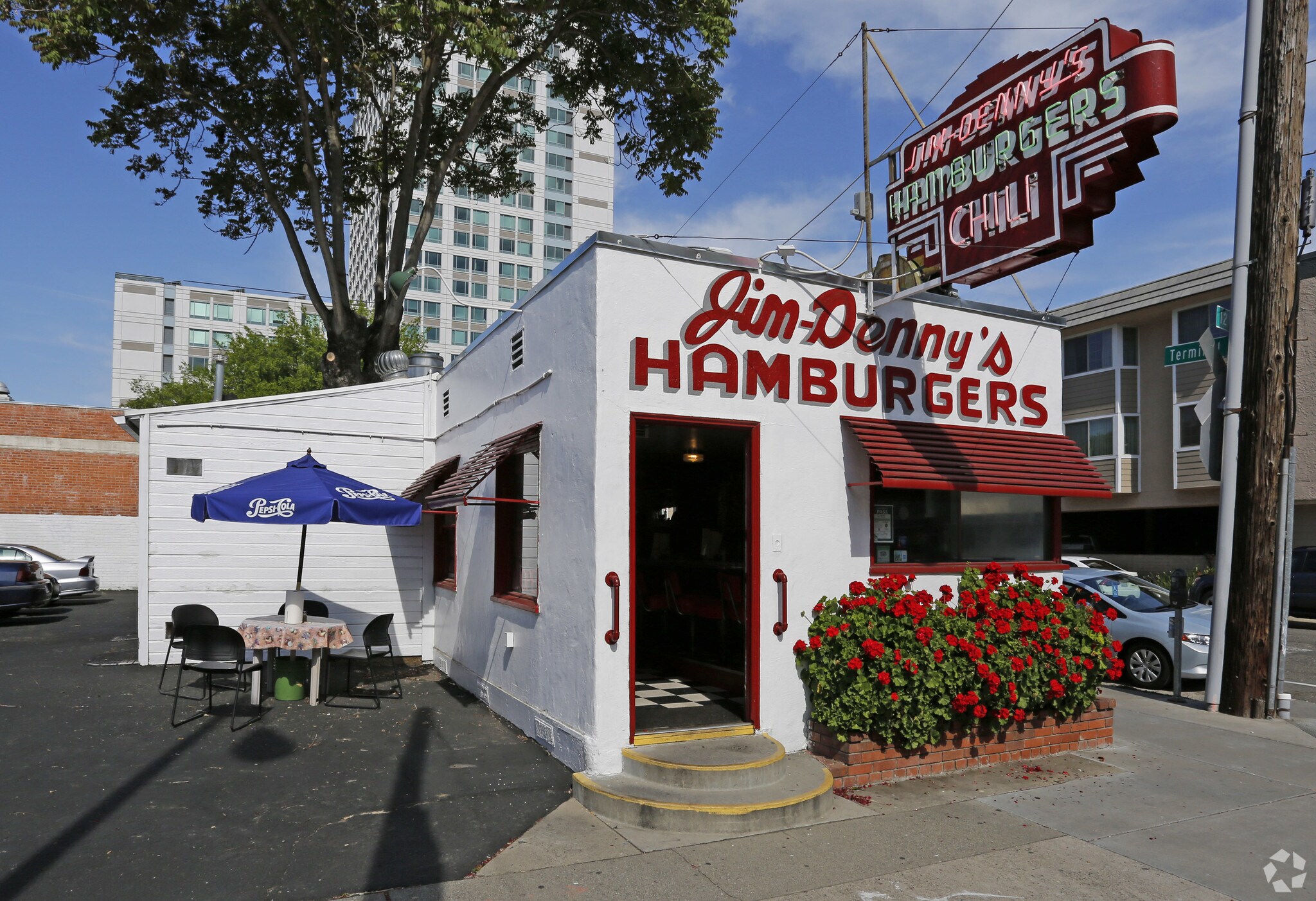 816 12th St, Sacramento, CA for sale Primary Photo- Image 1 of 4