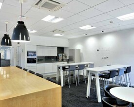 90 Hills Rd, Cambridge for lease Interior Photo- Image 1 of 3