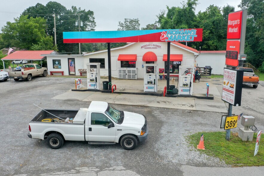 4901 Tn-49, Vanleer, TN for sale - Building Photo - Image 1 of 1