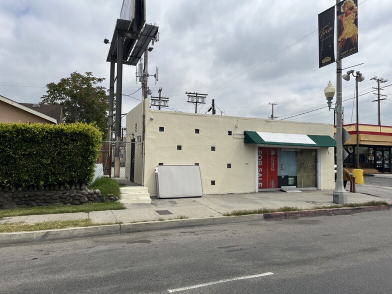 1817 W Jefferson Blvd, Los Angeles, CA for sale - Building Photo - Image 2 of 12