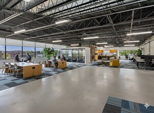 398-400 Riverside Ave, Medford, MA for lease Interior Photo- Image 2 of 6