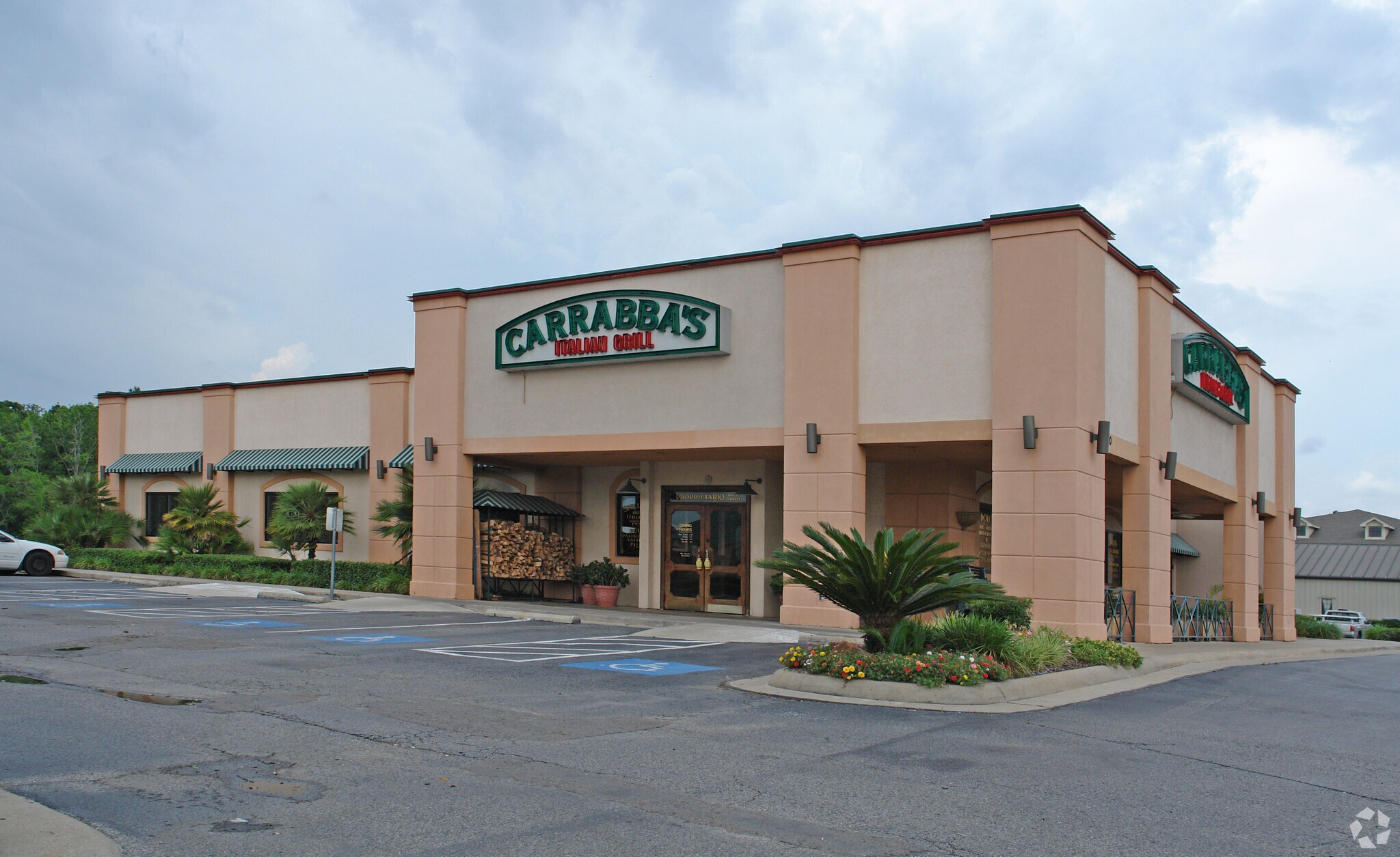 1550 I-10 S, Beaumont, TX for sale Primary Photo- Image 1 of 1