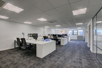 Wyke Way, North Ferriby for lease Interior Photo- Image 2 of 2