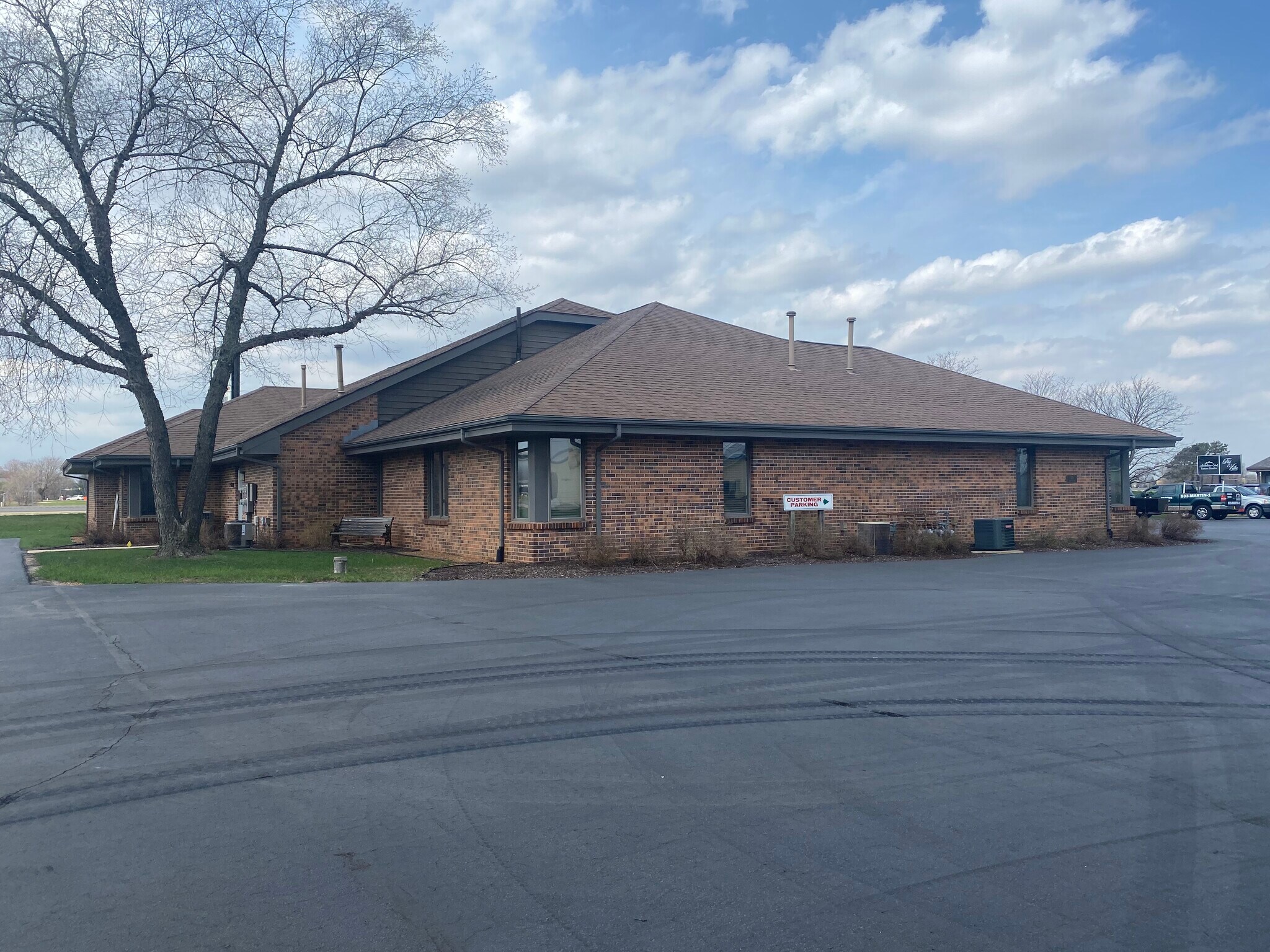 11742 Main St, Roscoe, IL for sale Primary Photo- Image 1 of 1
