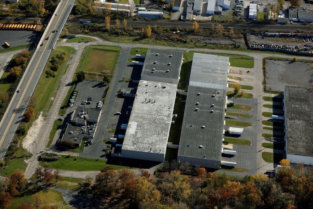 302 S Byrne Rd, Toledo, OH for sale Building Photo- Image 1 of 1