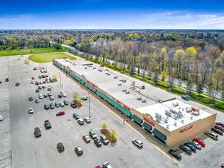 More details for 1706-1818 Lawndale Rd, Saginaw, MI - Retail for Lease