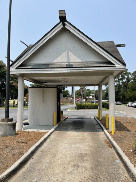 6999 Abercorn St, Savannah, GA for lease - Building Photo - Image 2 of 11