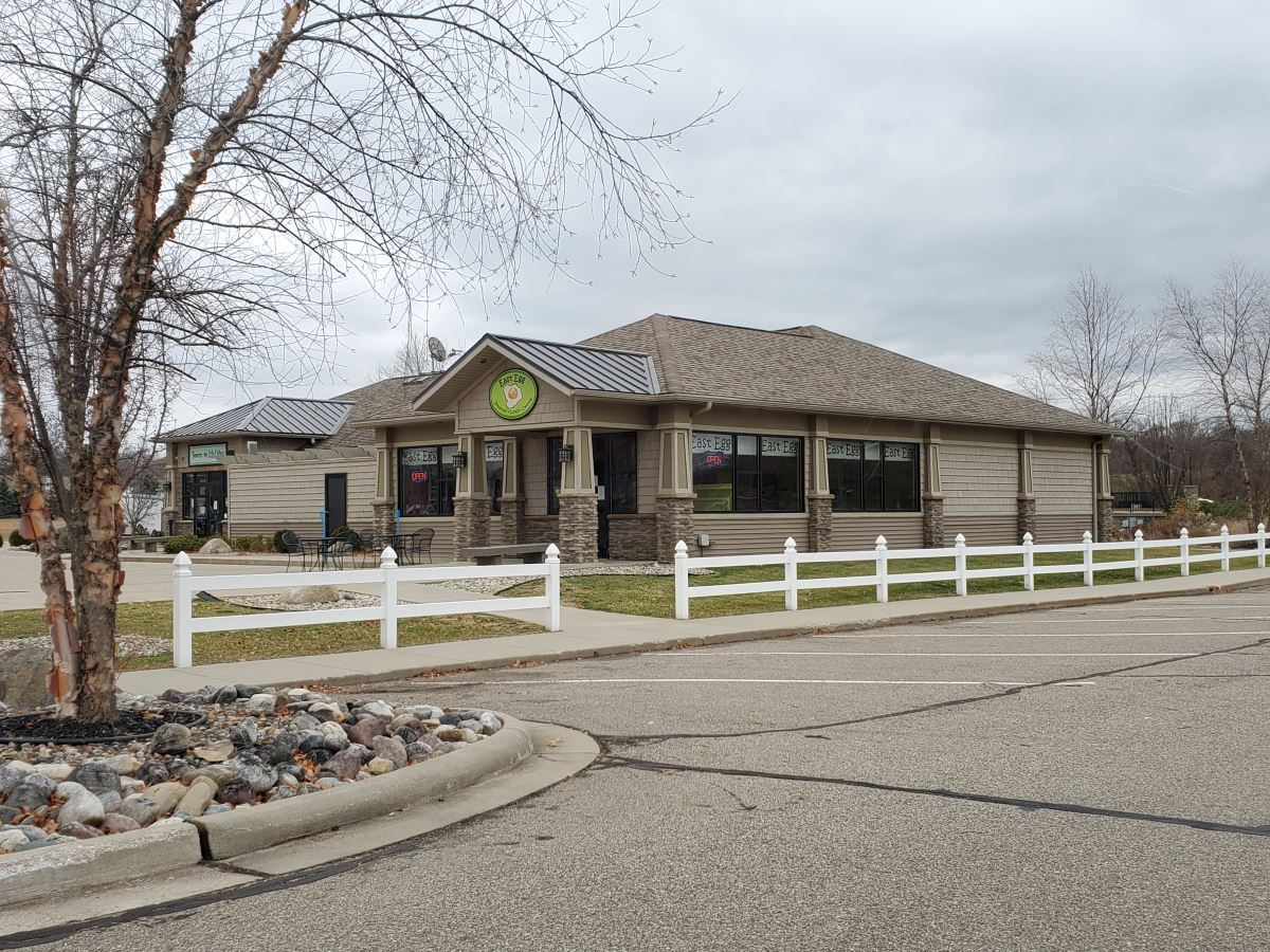 23901 City Center Cir, Mattawan, MI for sale Building Photo- Image 1 of 1