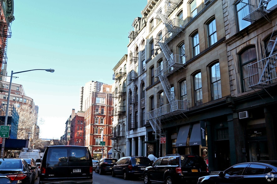 110 Reade St, New York, NY for lease - Building Photo - Image 3 of 6