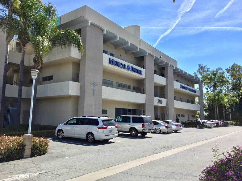 2700 N Bellflower Blvd, Long Beach, CA for sale - Other - Image 1 of 1