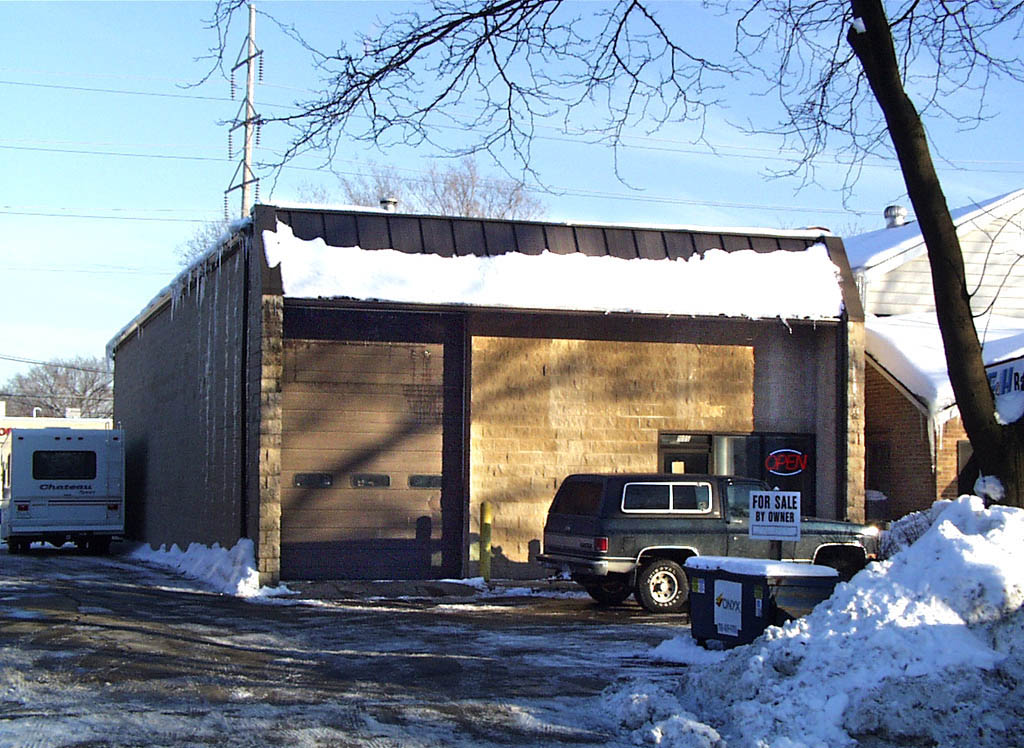 1005 Graceland Ave, Des Plaines, IL for sale Primary Photo- Image 1 of 1